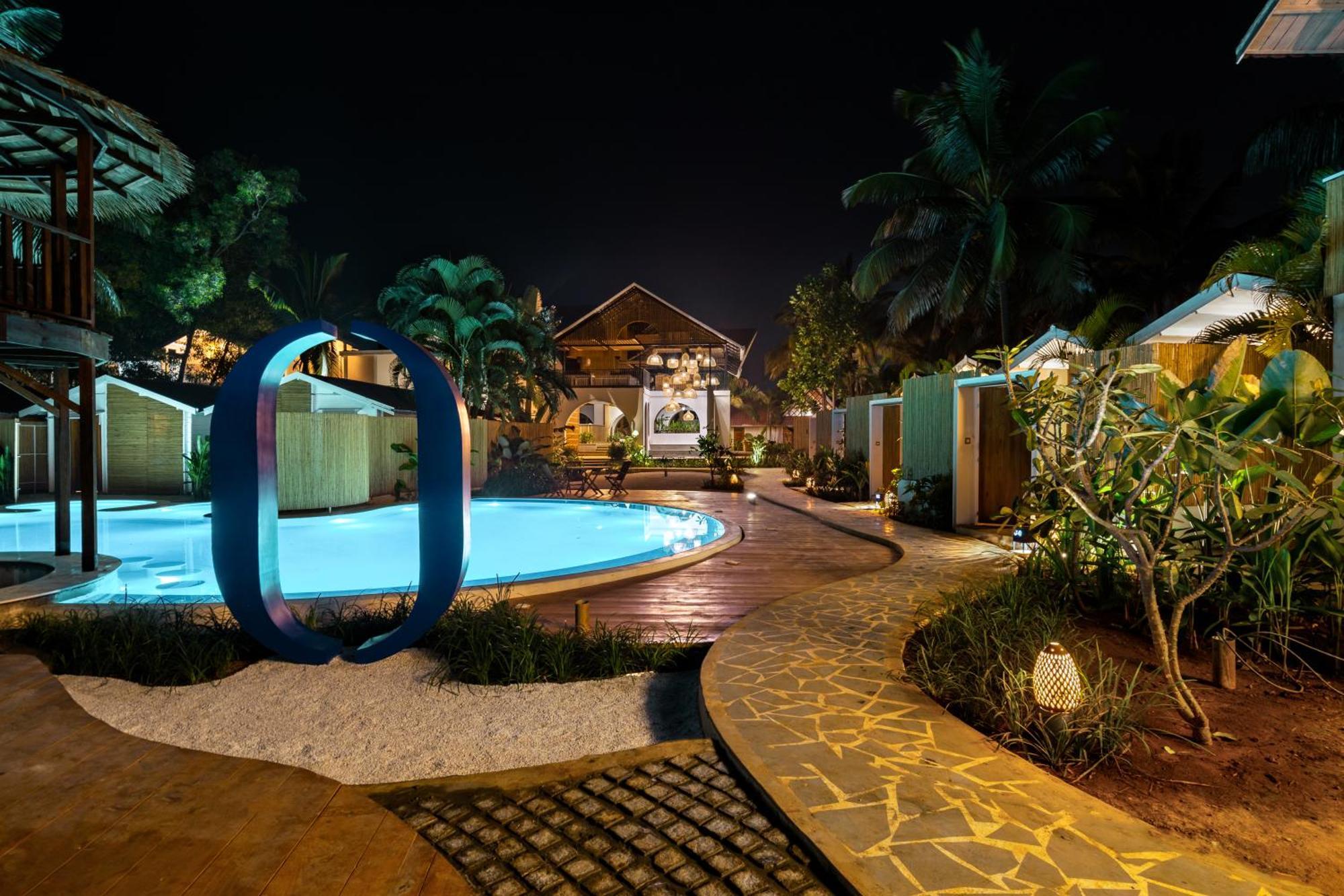 Отель Azora By Ayatana, Goa Морджим Экстерьер фото
